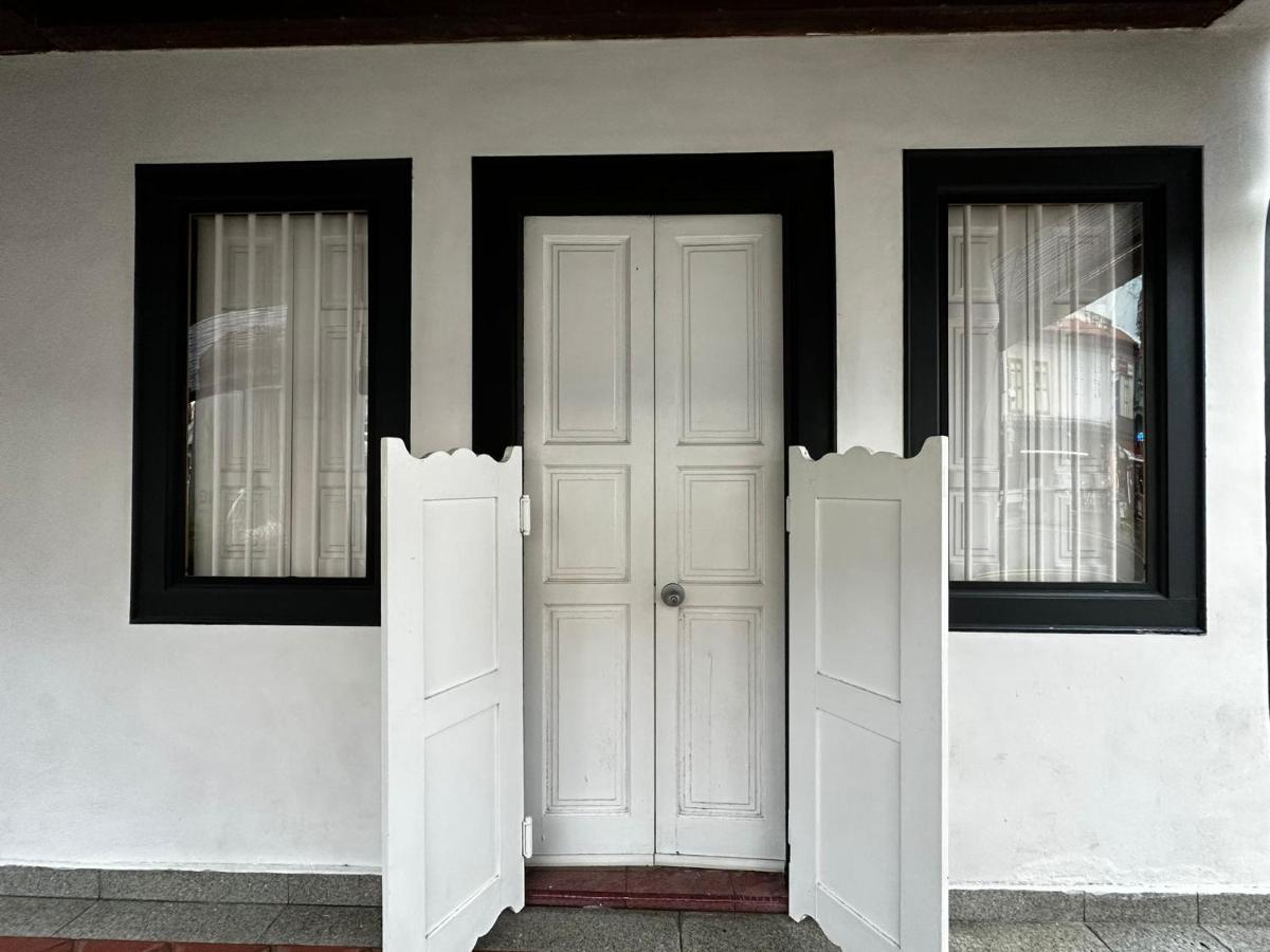 Check-Inn At Little India Сингапур Екстериор снимка