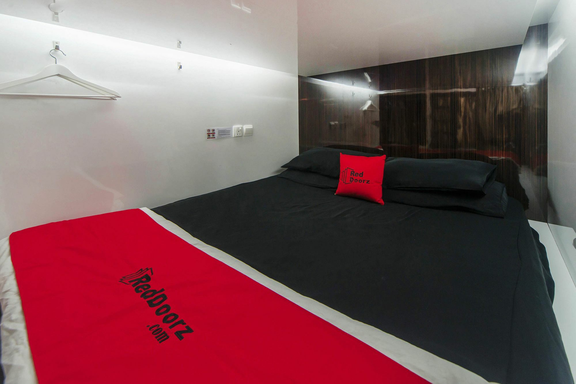 Check-Inn At Little India Сингапур Екстериор снимка